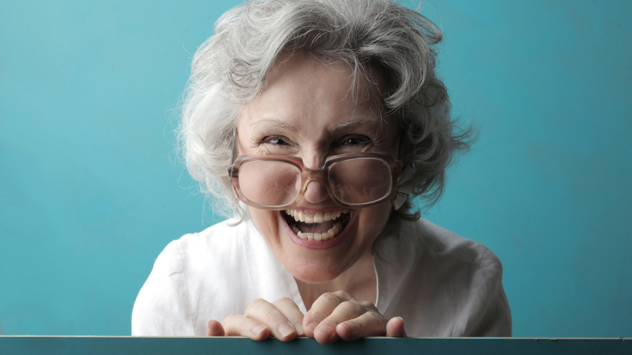 6 tratamientos dentales para personas mayores_ beneficios y cuidados
